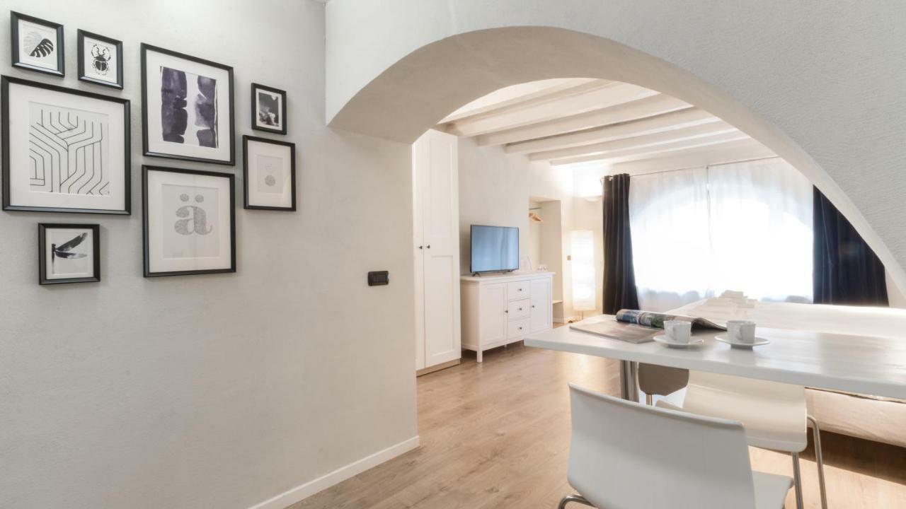 Italianway - Rosales 1 Flat Leilighet Milano Eksteriør bilde